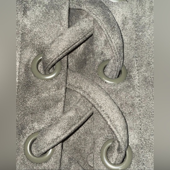 Rue 21 skirt - Picture 2 of 2